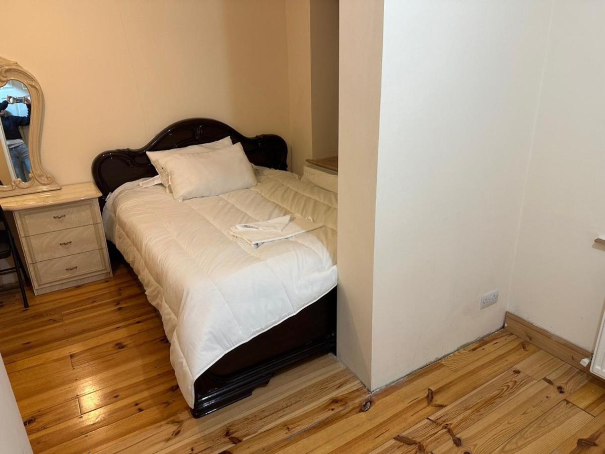 Tran Homestay Londýn Exteriér fotografie